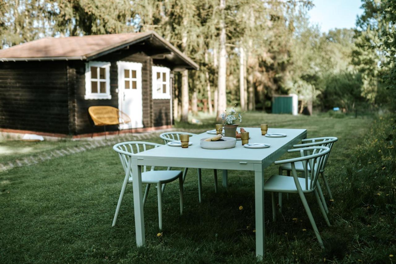Wunderschoenes Chalet Mit Gaestehaus In Der Natur Mit Fass-Sauna Sangerhausen Exterior foto